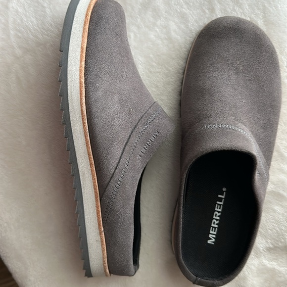 Merrell mules/clog - Picture 2 of 2